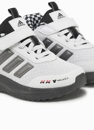 Adidas снікерcи disney mickey mouse x