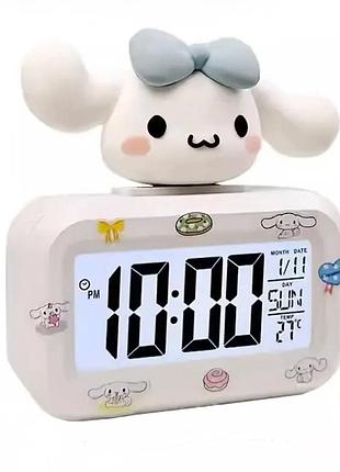 Стильний настільний led-годинник cinnamoroll з іграшкою та наклейками білій