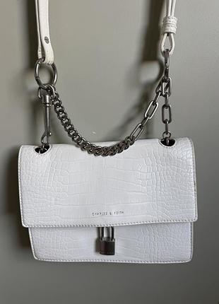 Сумка charles&keith