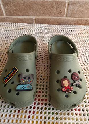 Шлепки crocs оригинали 30р 4