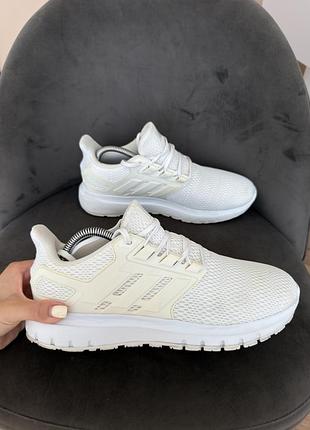 Кросівки жіночі adidas ultimashow білі, розмір 41, довжина устілки 26 см