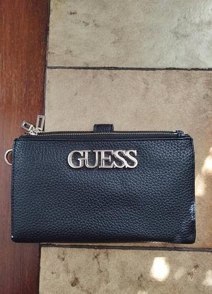 Чорний жіночий гаманець бренда guess (італія)
оригінал!
