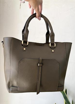 Жіноча сумка accessorize оливкового кольору  виконана з гладкої екошкіри (арт.00420)