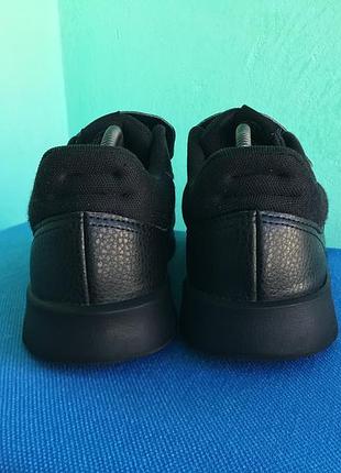 Кросівки adidas tensaur 5