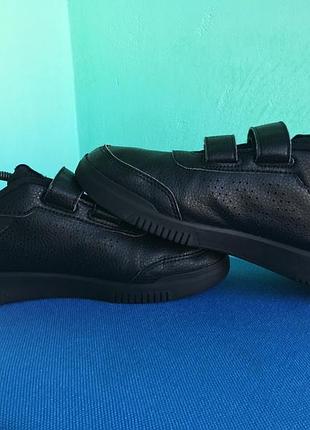 Кросівки adidas tensaur 3