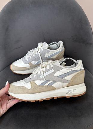 Кросівки жіночі reebok energen білі, сірі, бежеві (розмір 40, довжина устілки 26 см)