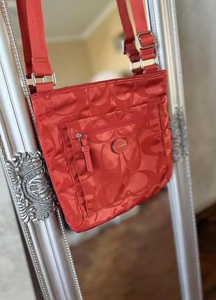 Сумка на длинной ручке из нейлона coach
