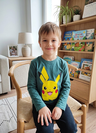Лонгслив с покемоном h&amp;m для мальчика 6-7 лет, рост 116-122 см