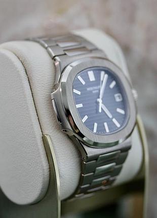 Годинник nautilus 5811/1g blue dial. преміальний кастом-проєкт
