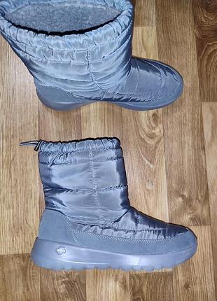Ботинки женские skechers р.40