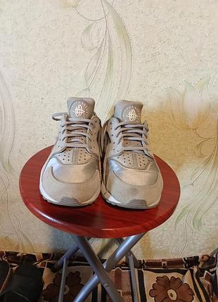Кроссовки nike huarache  р-р 40/