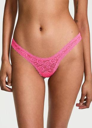Кружевные трусики тонг victoria's secret