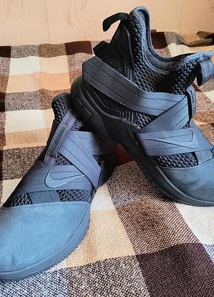 Кроссовки nike lebron soldier 12 'dark 23'