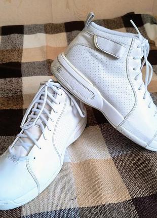 Кроссовки винтаж reebok s.carter bball iii
