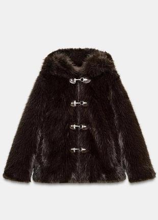 Шуба тепла zara