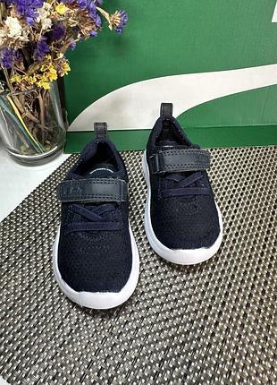 Оригінальні кросівки clarks 2