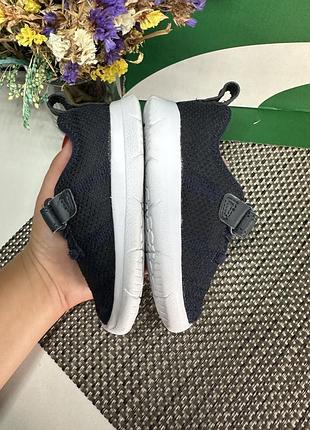 Оригінальні кросівки clarks 5