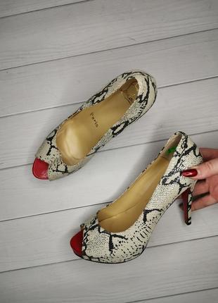 Туфли сhristian louboutin 41р., 26-26.5см2 фото