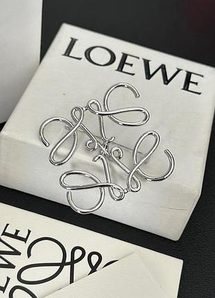 Брошь loewe без коробочки