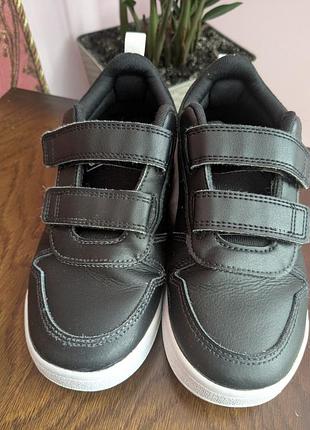 Кросівки дитячі adidas 4