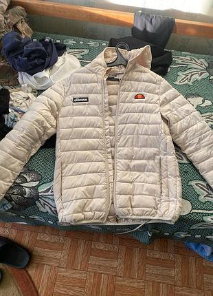 Мікро пуховик від бренду ellesse