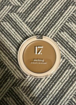 Кремовий бронзер «17» melting cream bronzer soft sand 010