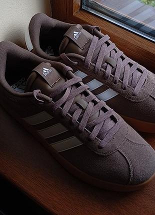 Кроссовки adidas vl court 3.0 jp7536 оригинал новые р. 44 натуральная замша коричневые