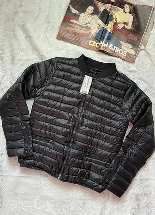 Куртка женская 42