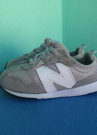 Кроссовки new balance 327