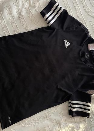 Футболка для підлітків adidas чорна зі смужками