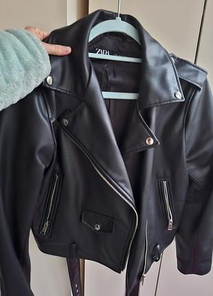 Куртка. zara