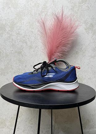 Чоловічі кросівки skechers розмір 39