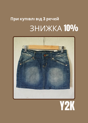 Джинсовая мини юбка в стиле y2k
