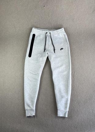 Nike tech fleace джогери