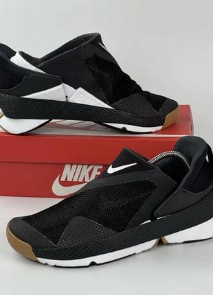 Кросівки жіночі nike чорні, розмір 38.5
