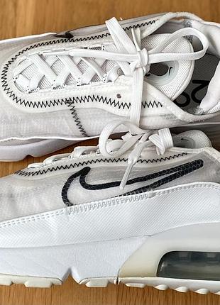 Кросівки жіночі nike