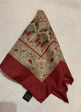 Класична шовкова нагрудна хустка (pocket square) від відомого британського бренду liberty of london.