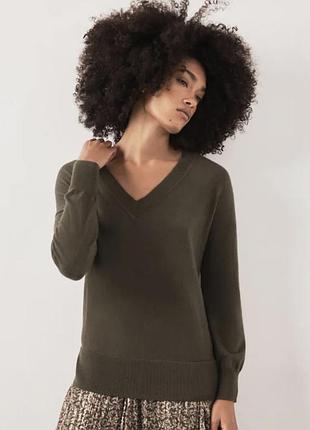 Стильний  джемпер з мериносової вовни оливкового кольору uniqlo