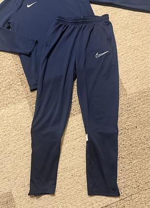 Костюм nike 158-170р 3