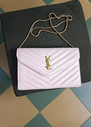 Розовый клатч-кошелек на цепочке saint laurent