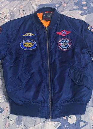 Куртка top gun ma-1 бомбер синя з нашивками для хлопця