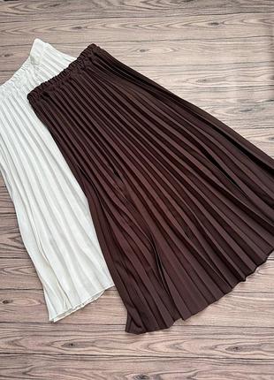 Спідниці пліссе одним лотом, 2 шт, розмір 48-50 (l-xl), гарний стан
