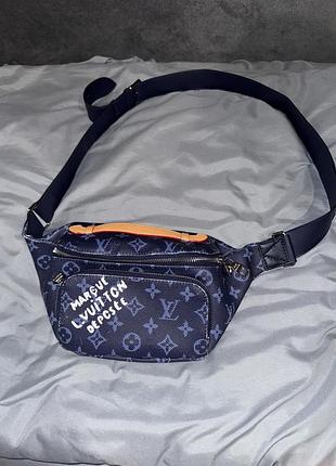 Сумка поясна louis vuitton синя