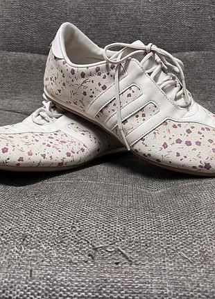 Кеди adidas