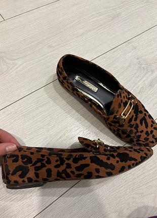 Лофери жіночі леопардові miss selfridge
