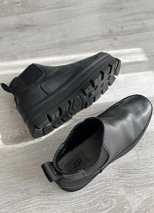 Шкіряна модель від ugg, оригінал