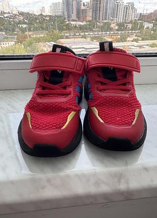 Кросівки для хлопчиків adidas marvel iron man червоні, розмір 28, довжина устілки 18,3 см