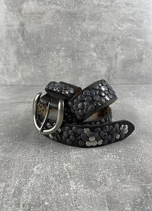 Авантгардный кожаный итальянский ремень коричневый со стразами avant garde studded belt workwear