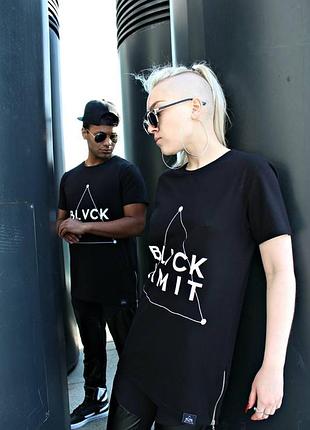 Крута подовжена футболка із замками blvck limit triangle