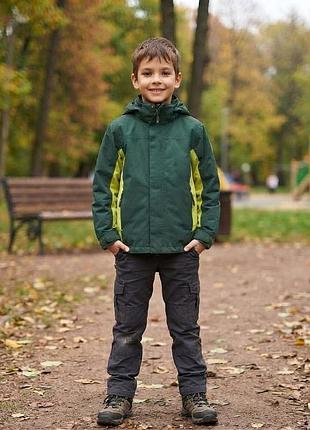 Куртка детская водонепроницаемая до 2000 мм, mountain warehouse, 100% нейлон, 7-8 лет, съемный капюшон, регулировка манжетов, дышащая ткань